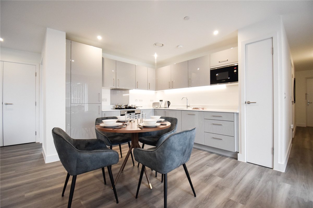 2 bedroom Flat, Clara Rackham Street, Cambridge, CB1 - Available, Image 7