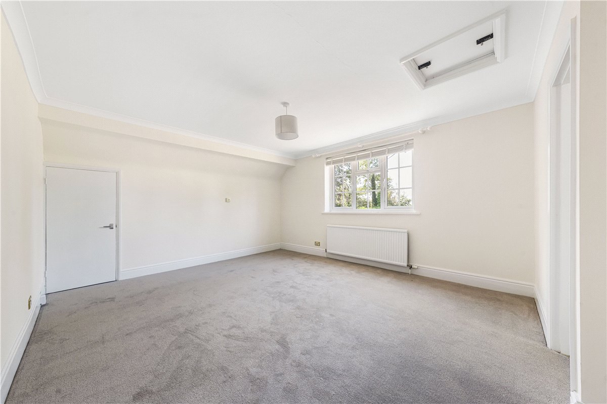 5 bedroom House, Potter Row, Great Missenden, HP16 - Available, Image 9