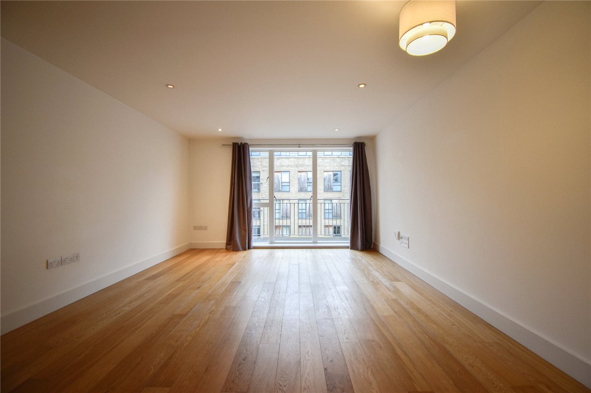 2 bedroom Flat, Keynes House, Kingsley Walk, CB5 - Available, Image 3