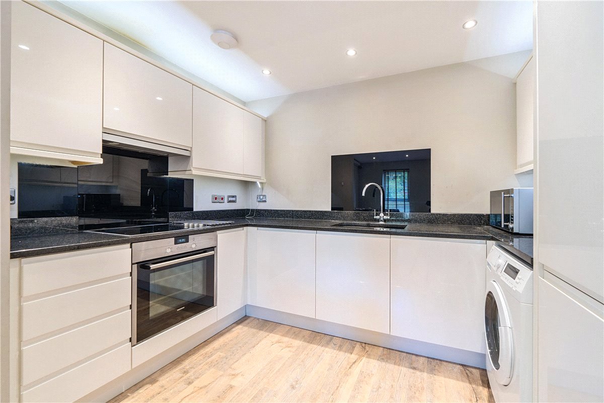 2 bedroom House, Rennie Close, Bath, BA2 - Sold, Image 7