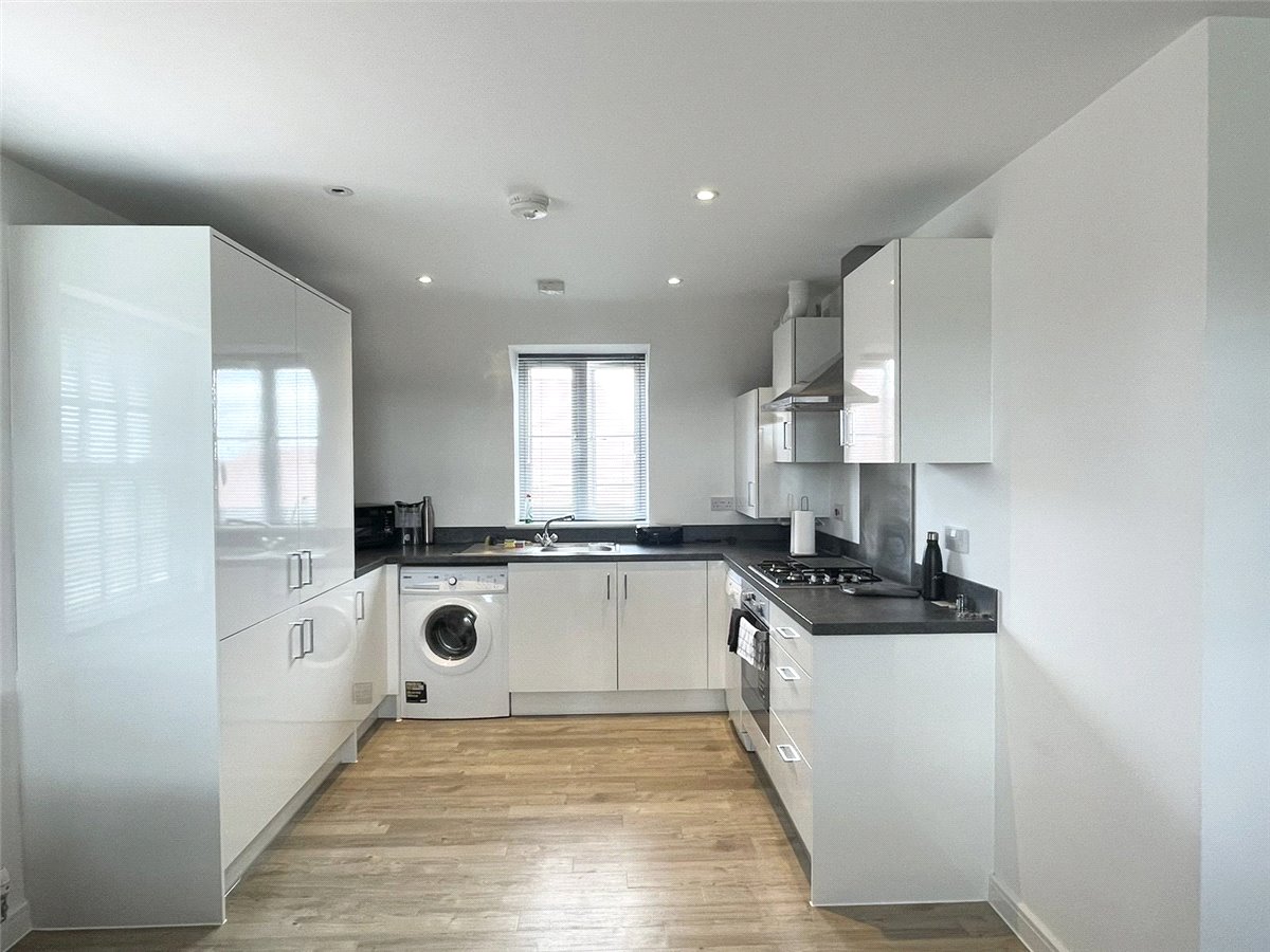 1 bedroom Flat, Thenford Way, Banbury, OX16 - , Image 2