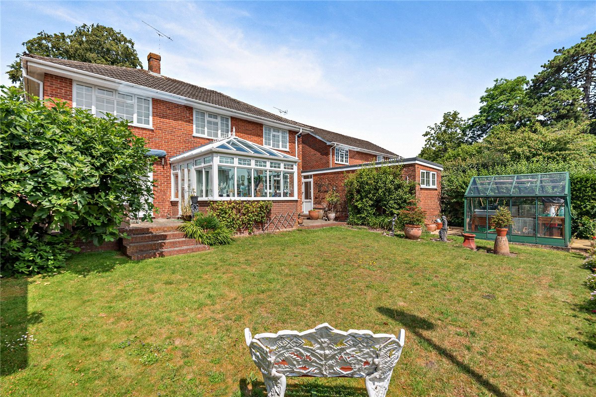 4 bedroom House, Edgar Road, Winchester, SO23 - Available