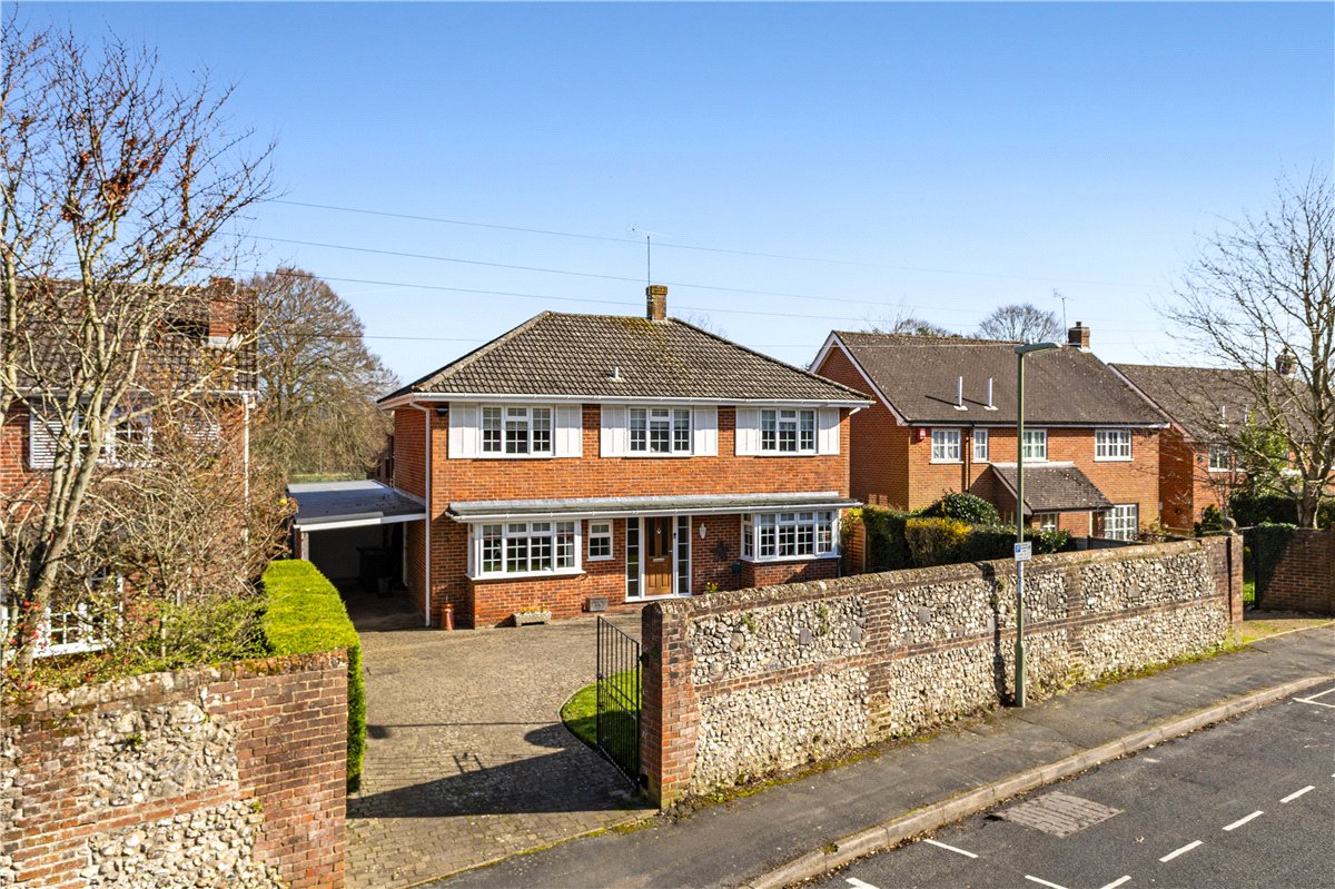 4 bedroom House, Edgar Road, Winchester, SO23 - Available