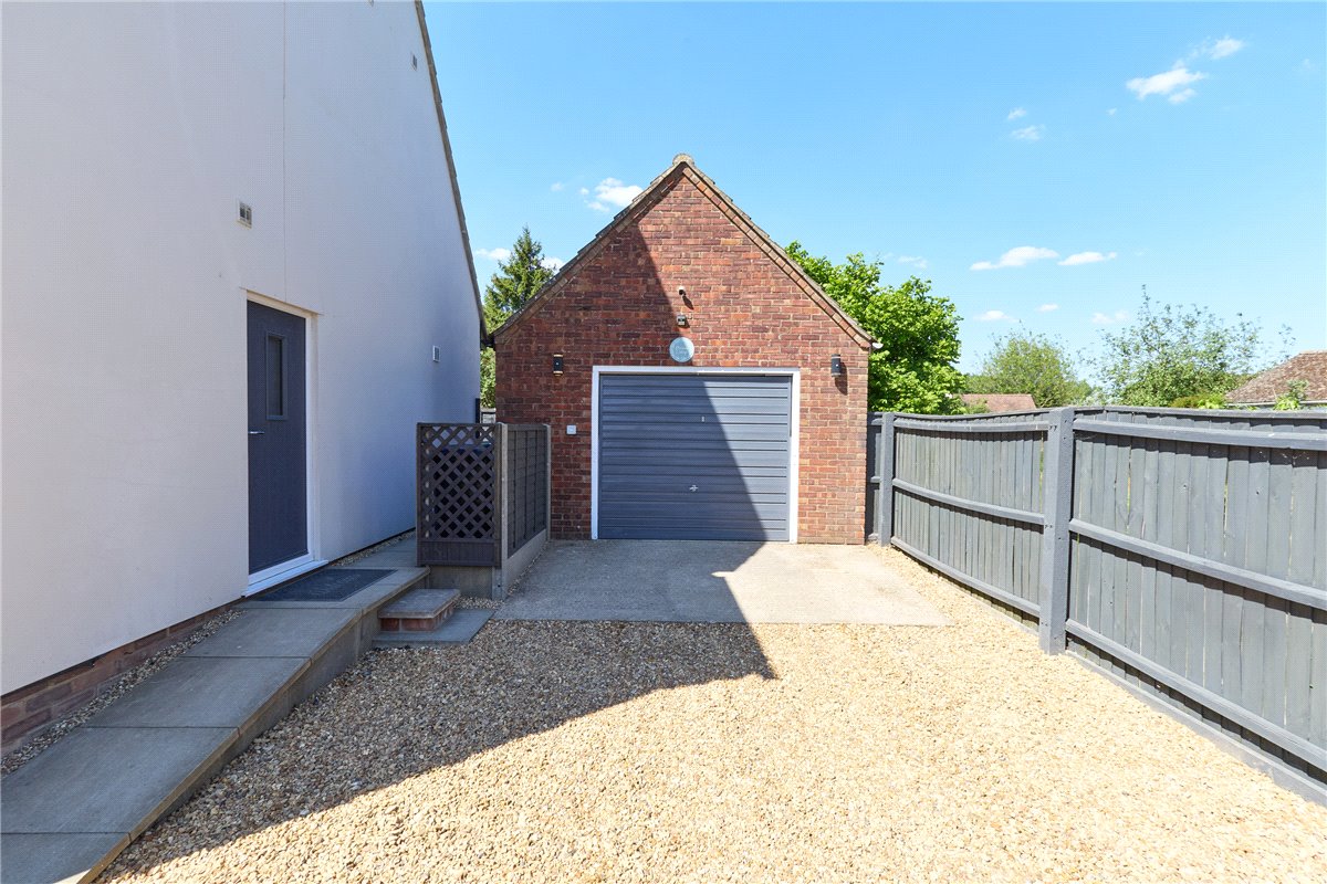 4 bedroom House, Newmarket Road, Kennett, CB8 - Sold, Image 2