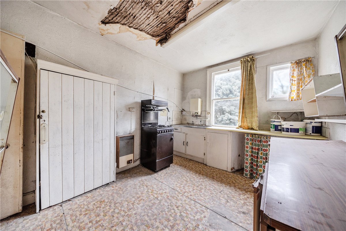 3 bedroom Flat, Great Pulteney Street, Bath, BA2 - Available, Image 2