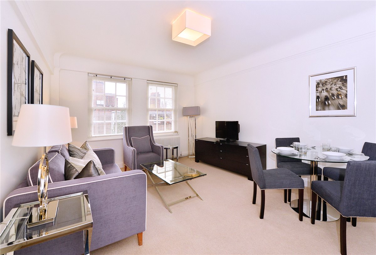 2 bedroom Flat, Fulham Road, London, SW3 - Available