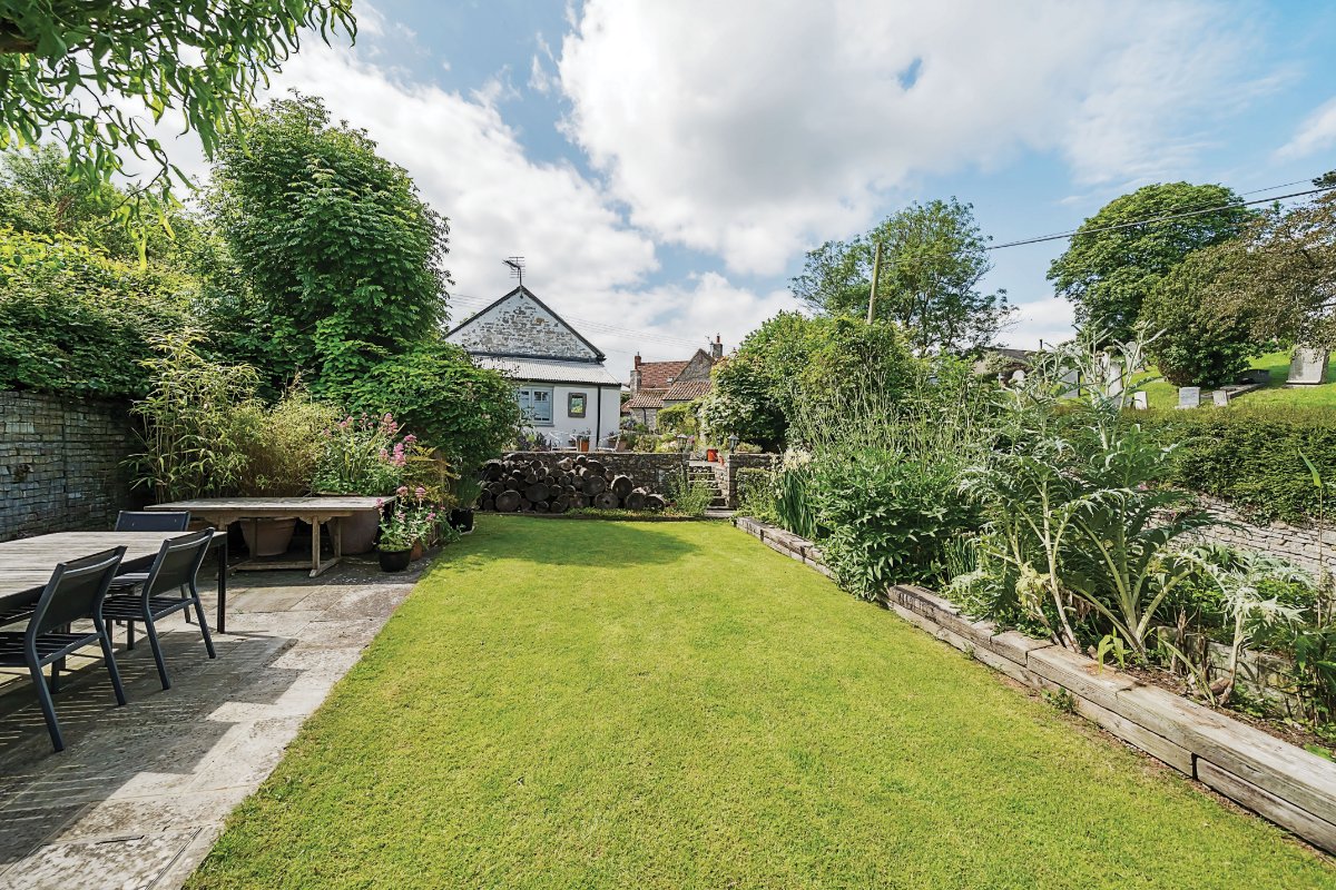 7 bedroom House, School Lane, Compton Dundon, TA11 - Available, Image 25