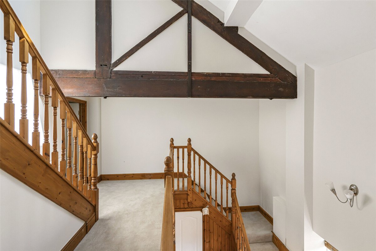 4 bedroom Cottage, Yew Tree Court, Nantwich Road, CW10 - , Image 2