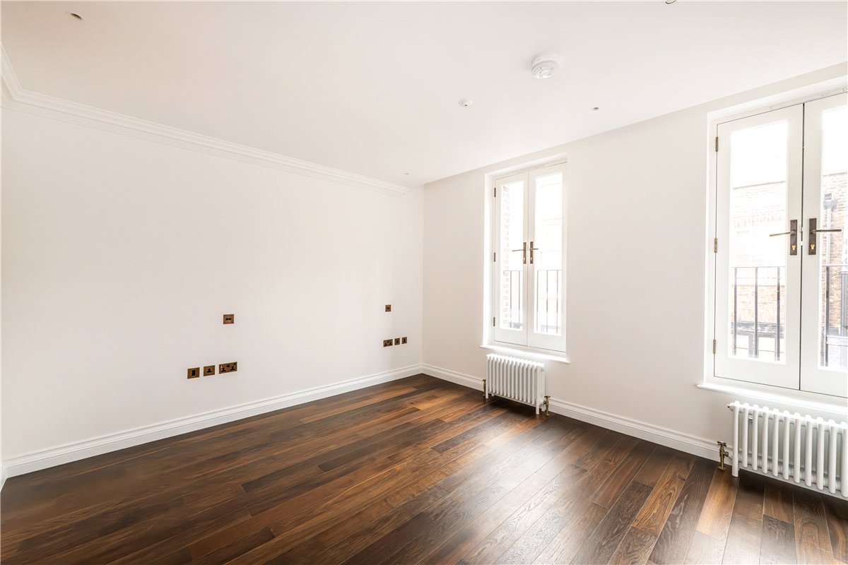 3 bedroom House, Charles Street, London, W1J - Available, Image 17