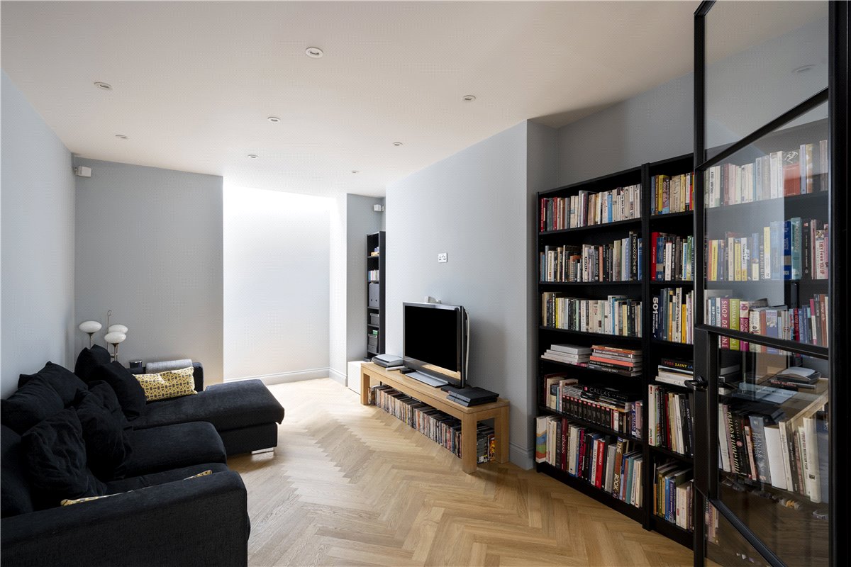 5 bedroom House, Ramsden Road, London, SW12 - Sold, Image 2