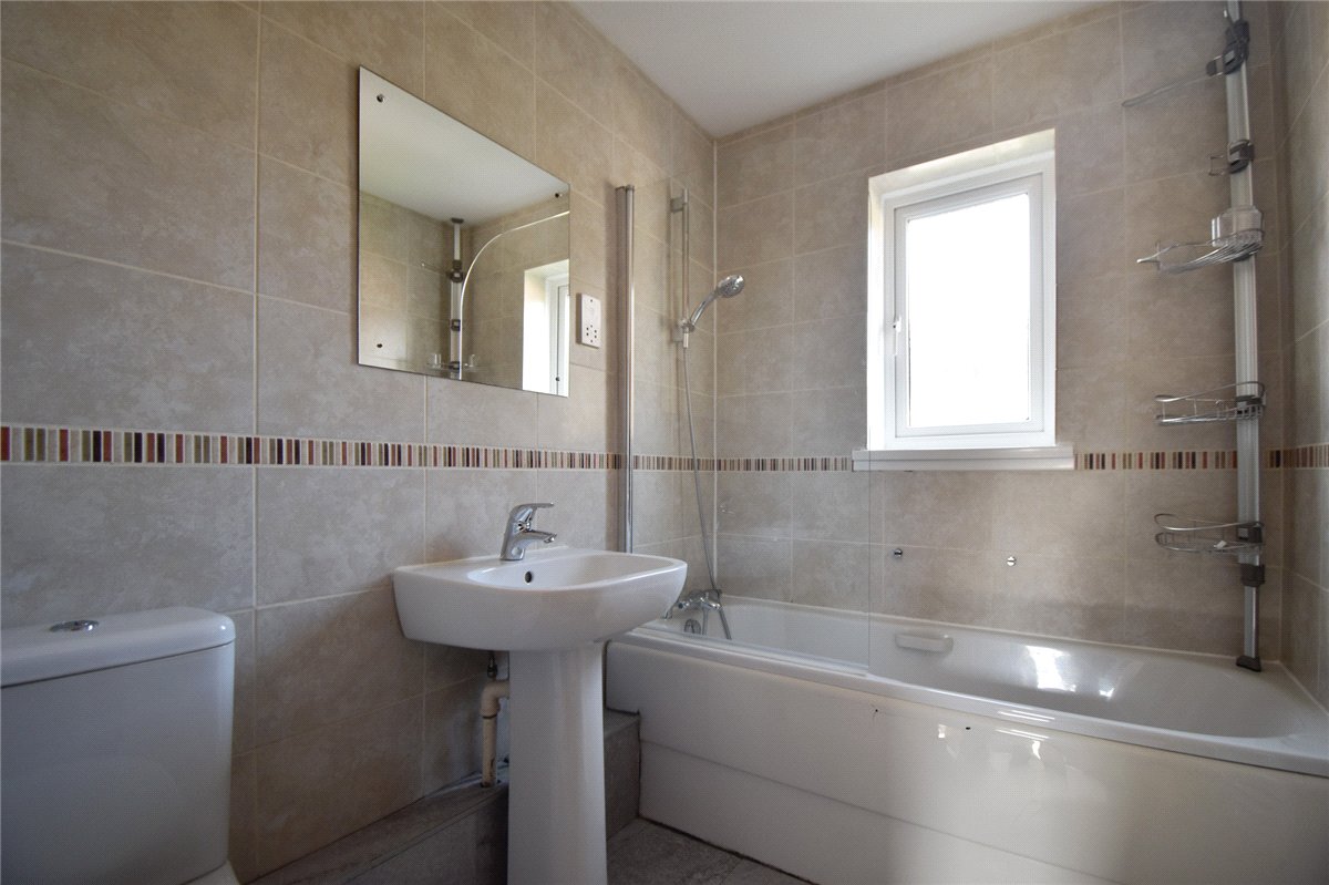 4 bedroom House, The Sycamores, Milton, CB24 - Available, Image 2
