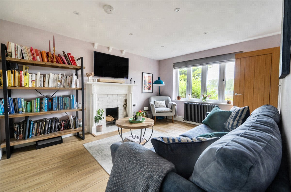4 bedroom House, Elcot Lane, Marlborough, SN8 - Available, Image 4