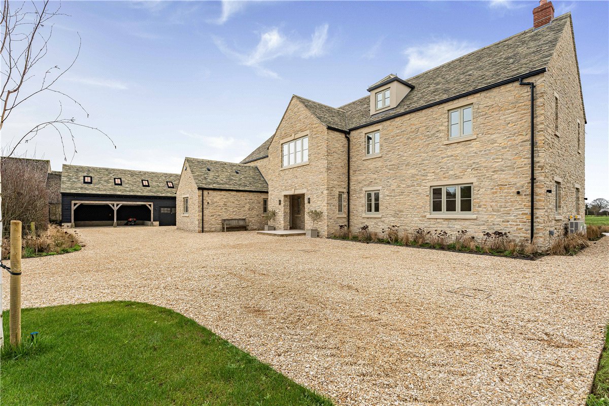5 bedroom House, Lower End, Alvescot, OX18 - Sold