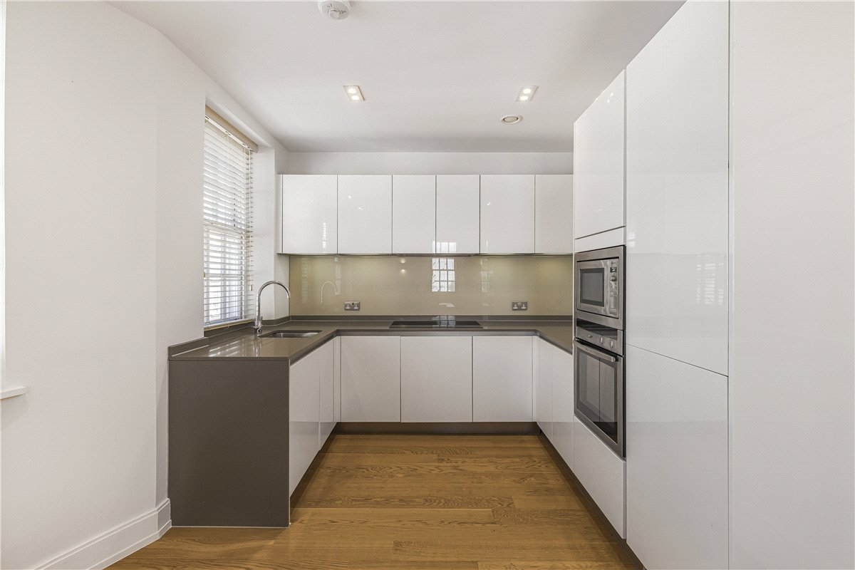 3 bedroom Maisonette, Devonshire Street, Marylebone, W1G - Available, Image 22