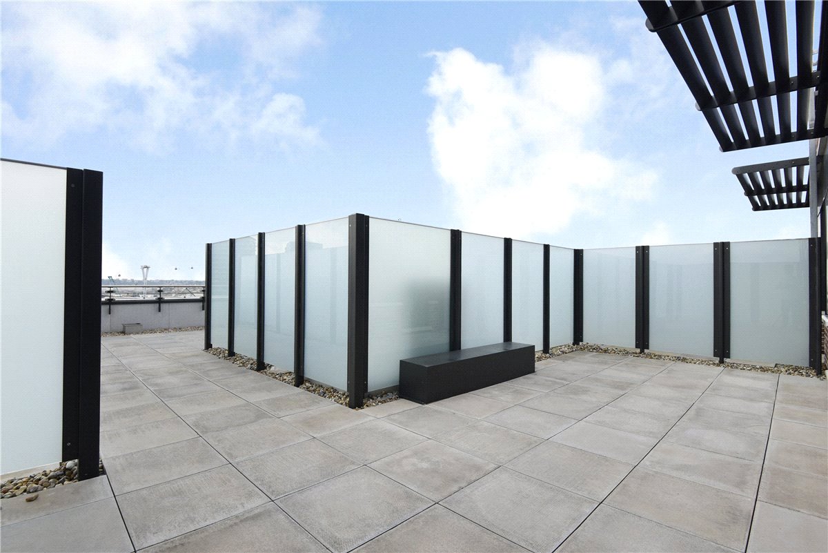 2 bedroom Flat, Heartwell Avenue, London, E16 - Available, Image 19
