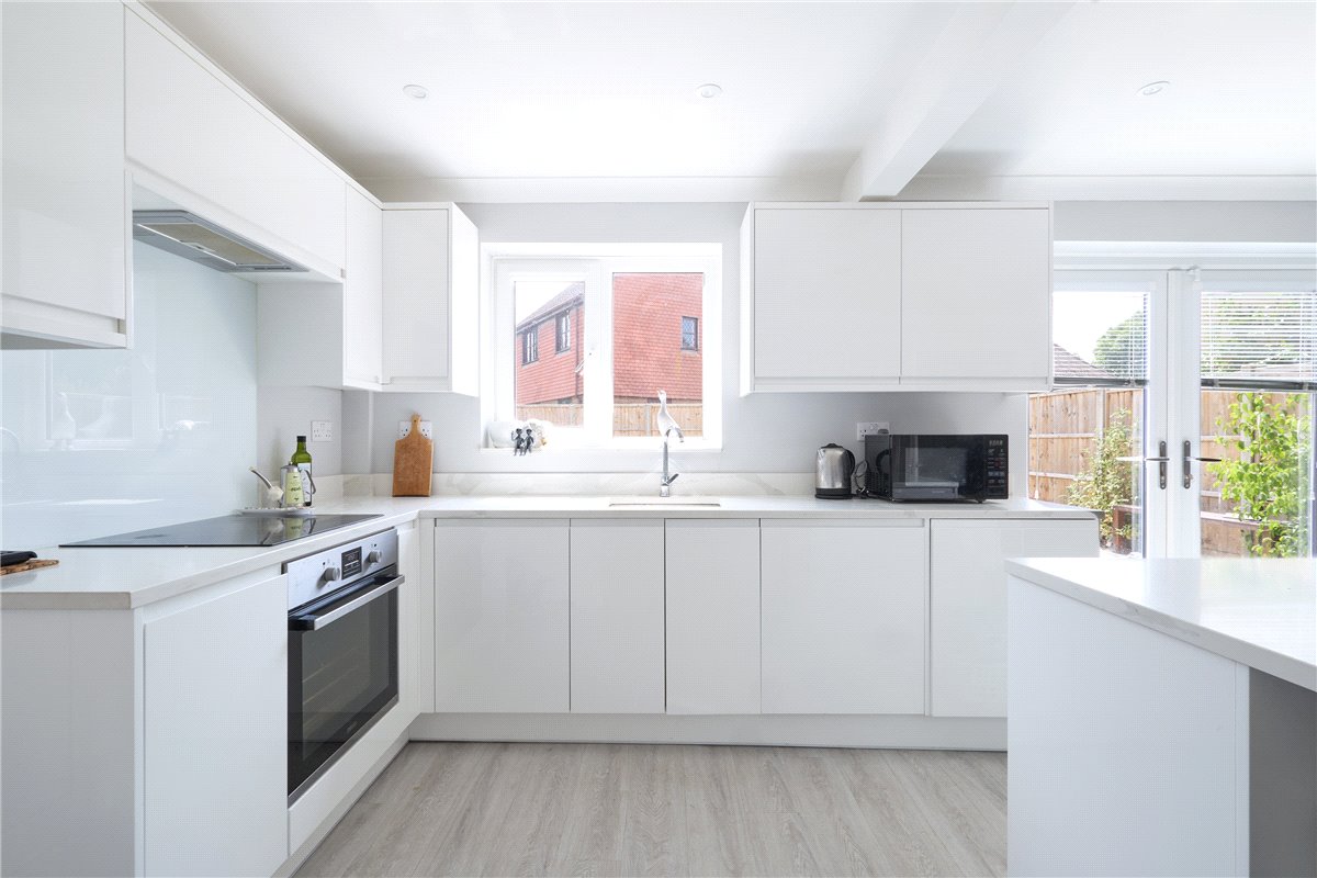 4 bedroom House, Mansfield Close, Milton, CB24 - Sold, Image 12