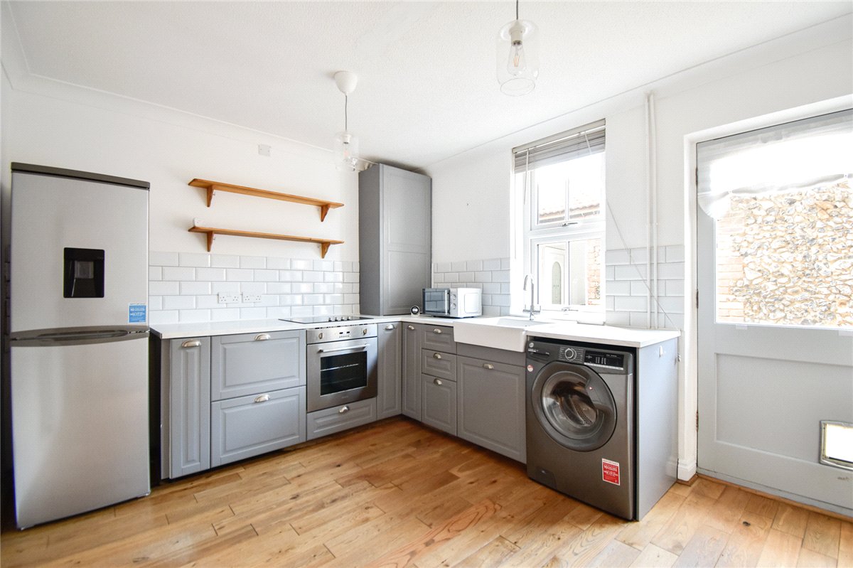 3 bedroom House, All Saints Road, Newmarket, CB8 - 