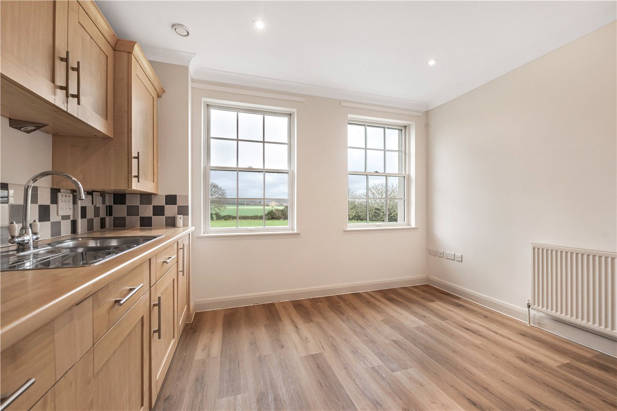 2 bedroom Flat, Ford Road, Tortington, BN18 - Available, Image 14