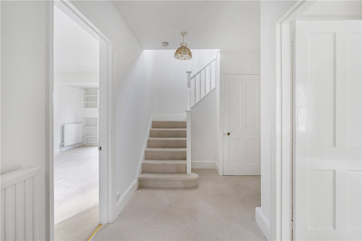 4 bedroom House, High Street, Manton, SN8 - Available, Image 6