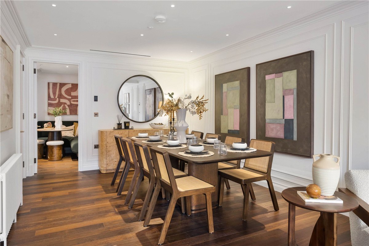 3 bedroom Flat, Charles Street, London, W1J - Available, Image 13