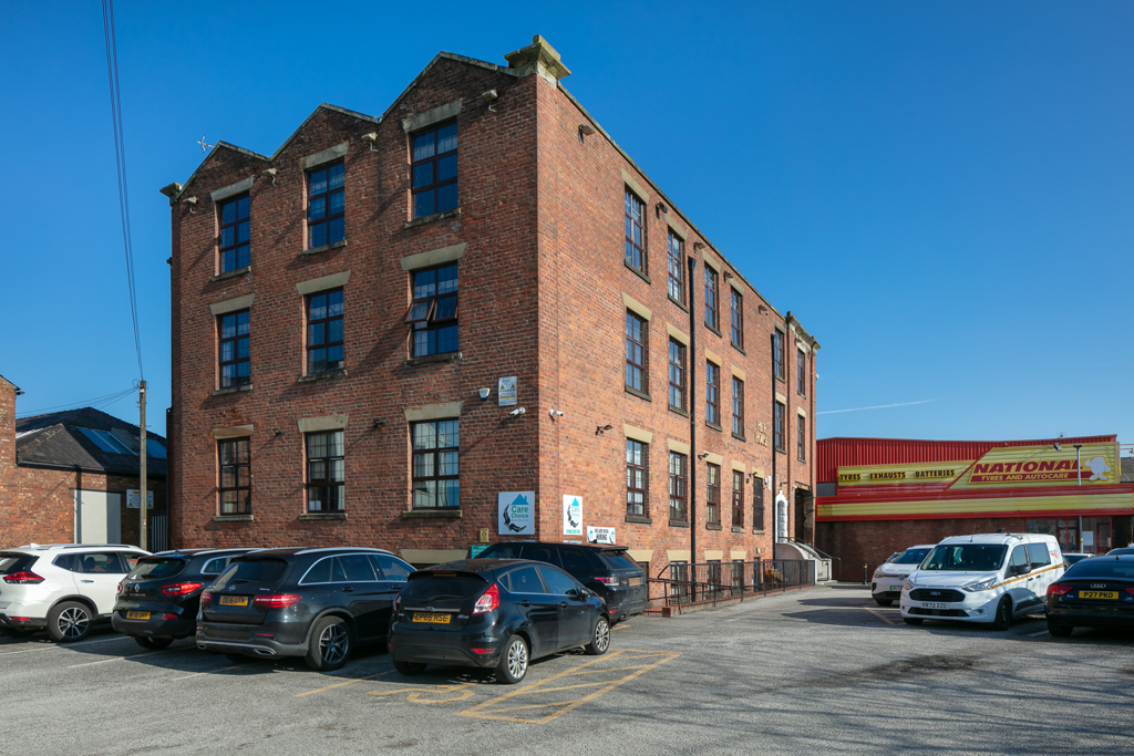 12282 Sq Ft, Wallgate, Wigan, WN3 - Available, Image 1