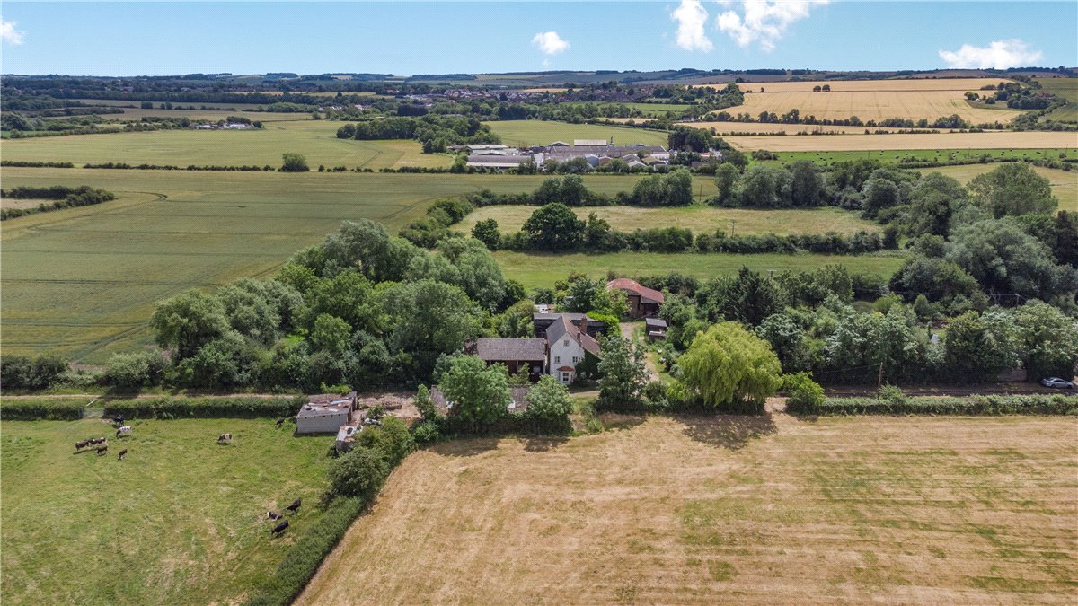 68.81  Farm, Faringdon Road, East Challow, OX12 - Sold