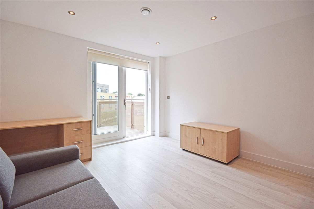 1 bedroom Flat, Scholars Court, Harrison Drive, CB2 - Let Agreed, Image 1
