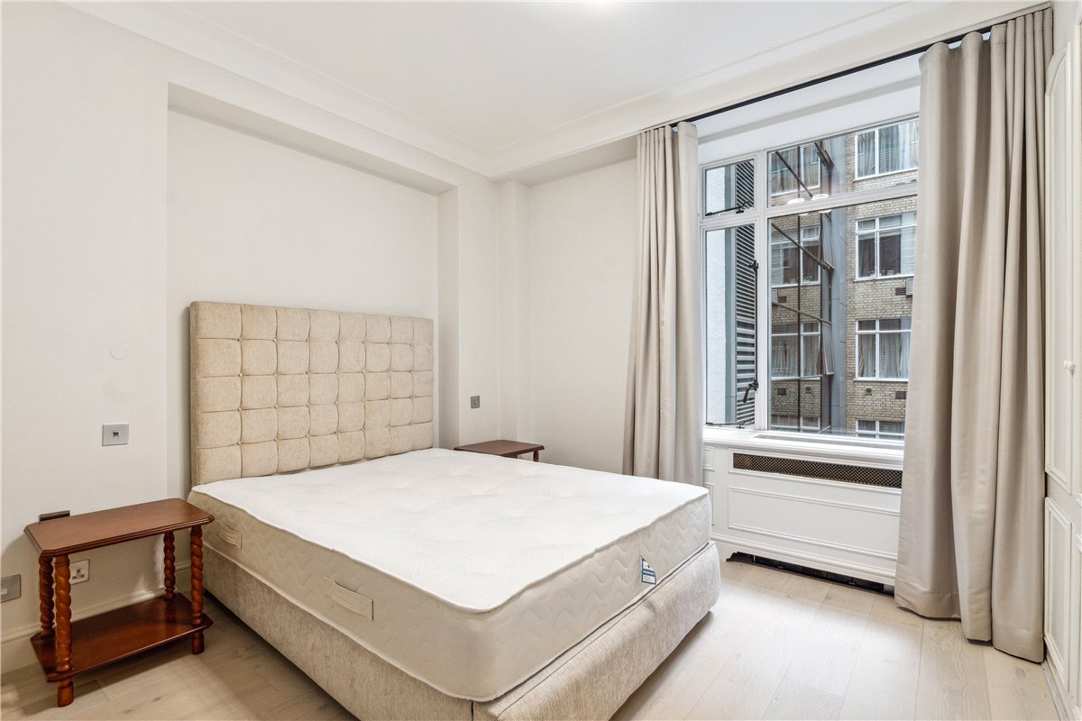 1 bedroom Flat, Park Lane, Mayfair, W1K - , Image 3