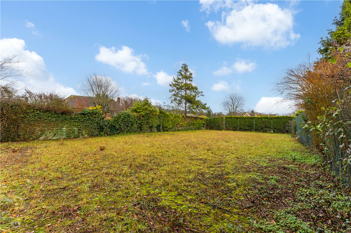 6 bedroom House, Farm Lane, Aldbourne, SN8 - Available, Image 20
