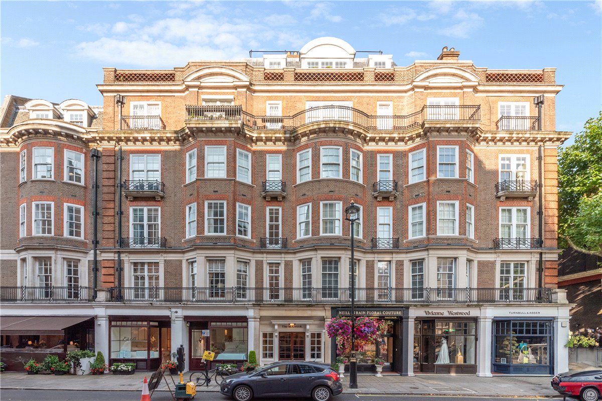 4 bedroom Flat, Davies Street, Mayfair, W1K - Sold