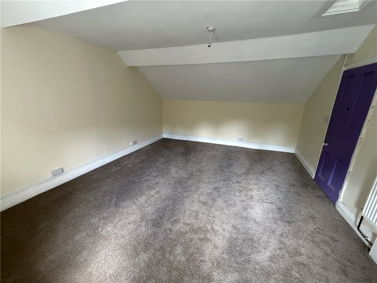 4 bedroom House, Mochdre Road, Colwyn Bay, LL28 - Available, Image 10