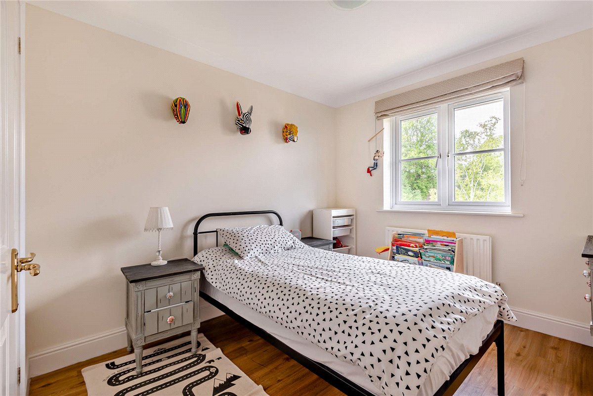 3 bedroom House, Cornes Close, Winchester, SO22 - Sold, Image 6