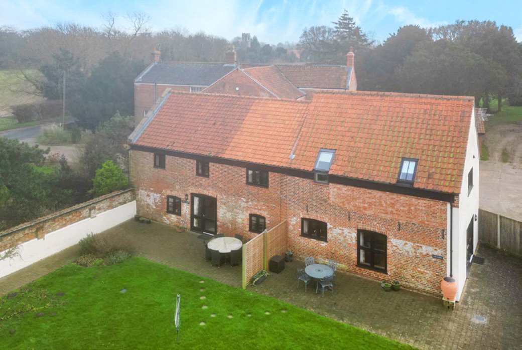 5 bedroom House, Gisleham, Lowestoft, NR33 - Available, Image 2