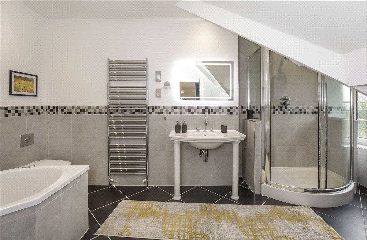 2 bedroom Flat, Kent Road, Harrogate, HG1 - Available, Image 7