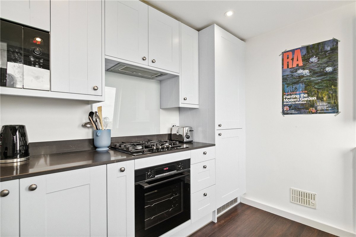 2 bedroom Flat, Waldemar Avenue, London, SW6 - Sold, Image 13