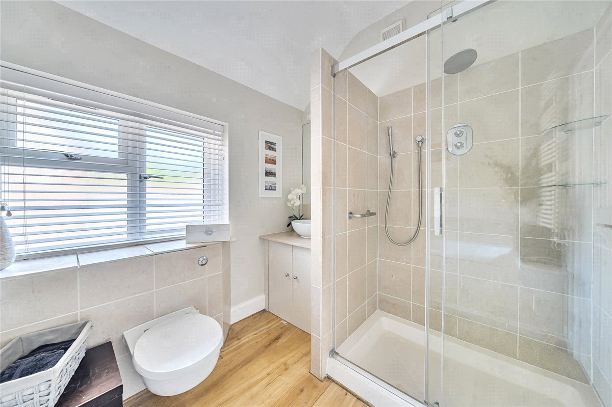 5 bedroom House, Leaze Road, Marlborough, SN8 - Available, Image 15