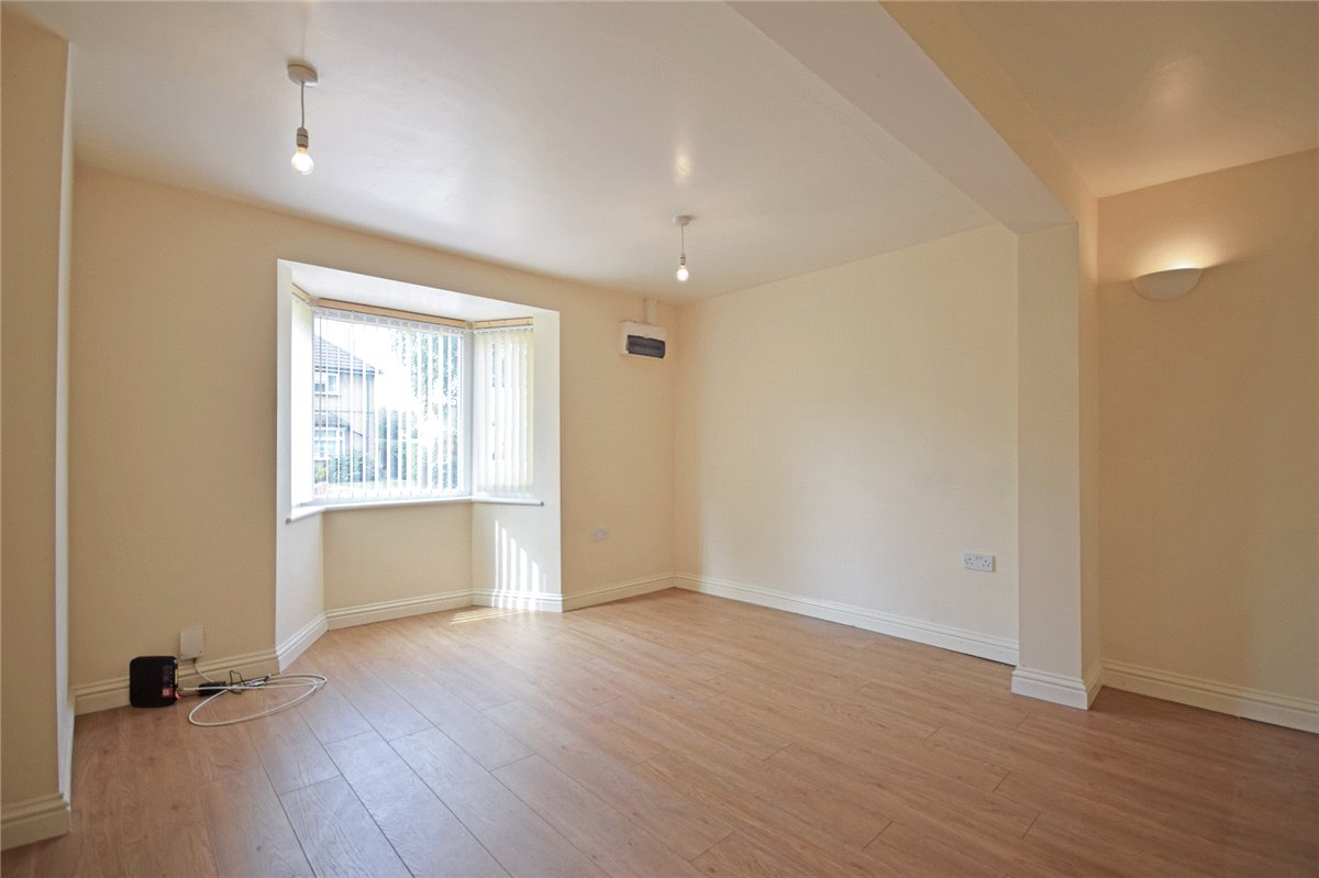2 bedroom Flat, Elmfield Road, Cambridge, CB4 - Let Agreed, Image 3