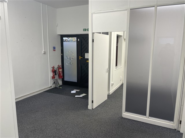 0 , 19 City Business Centre, Winchester, SO23 - Available, Image 4