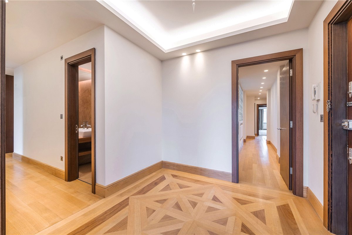 3 bedroom Flat, Grosvenor Square, Mayfair, W1K - Available, Image 6