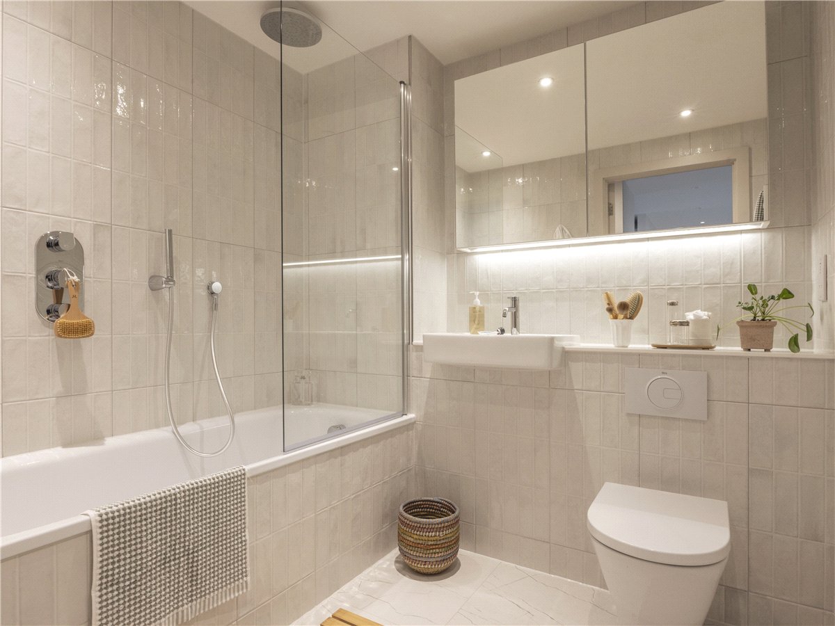 3 bedroom Flat, Milne Avenue, Cambridge, CB3 - Available, Image 10