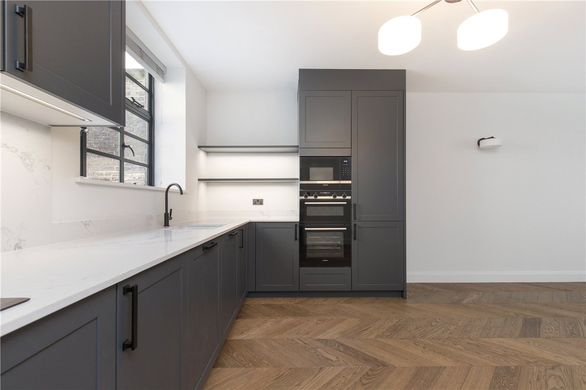 2 bedroom Flat, Gloucester Place Mews, Marylebone, W1U - Let Agreed, Image 3