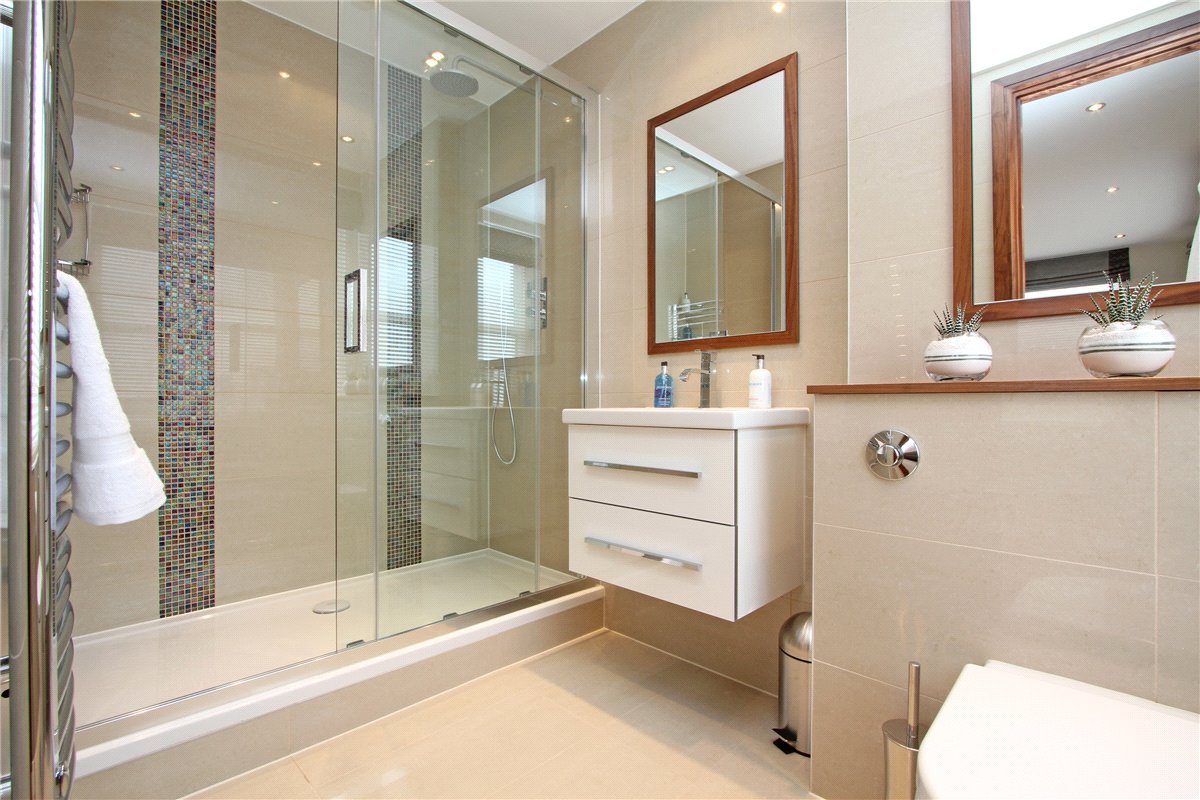 2 bedroom Flat, Kingston House South, Ennismore Gardens, SW7 - Available, Image 3