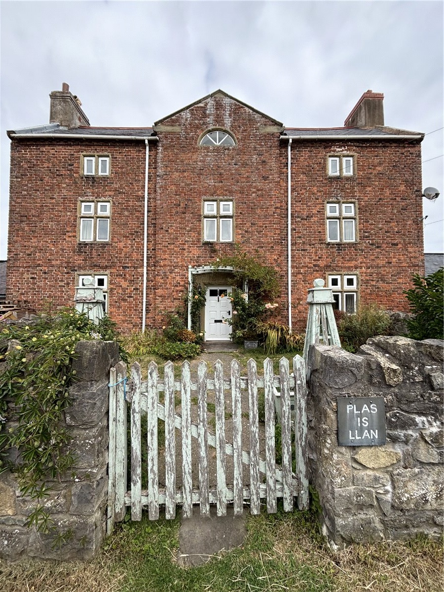 5 bedroom House, Waen Road, Dyserth, LL18 - Let Agreed