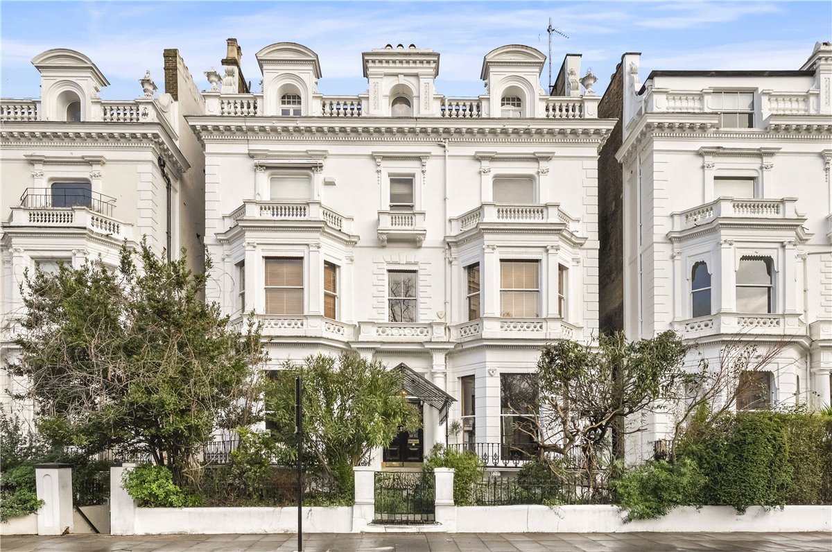 2 bedroom Flat, Pembridge Square, Notting Hill Gate, W2 - Available, Image 16