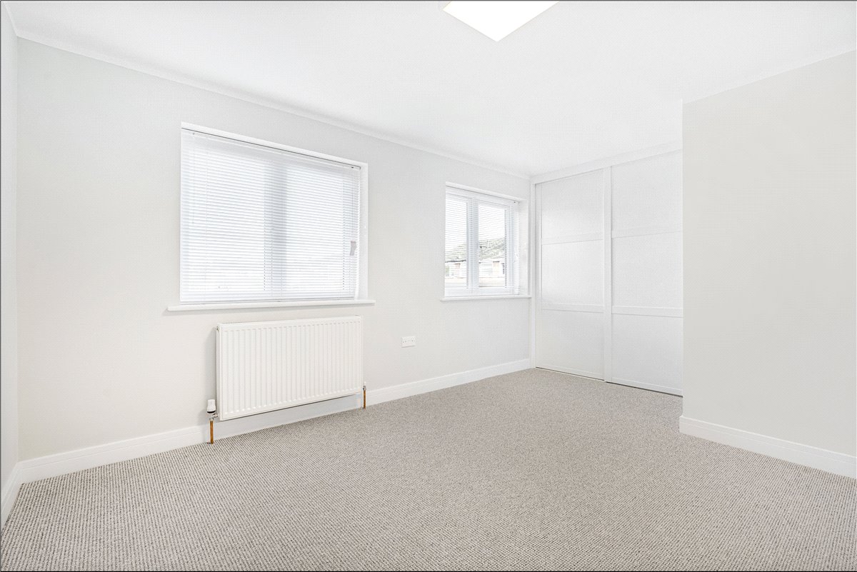 3 bedroom House, Wilmot Close, Witney, OX28 - , Image 14