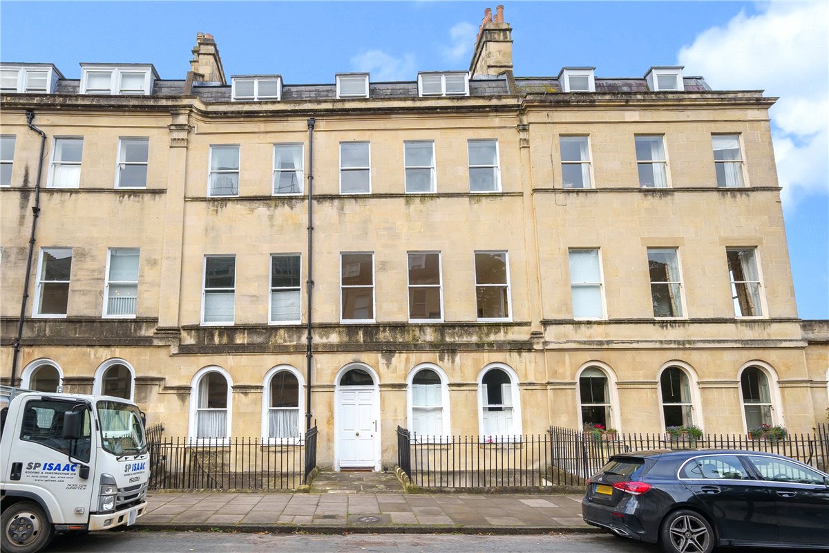 2 bedroom Flat, Henrietta Street, Bath, BA2 - Sold STC, Image 2
