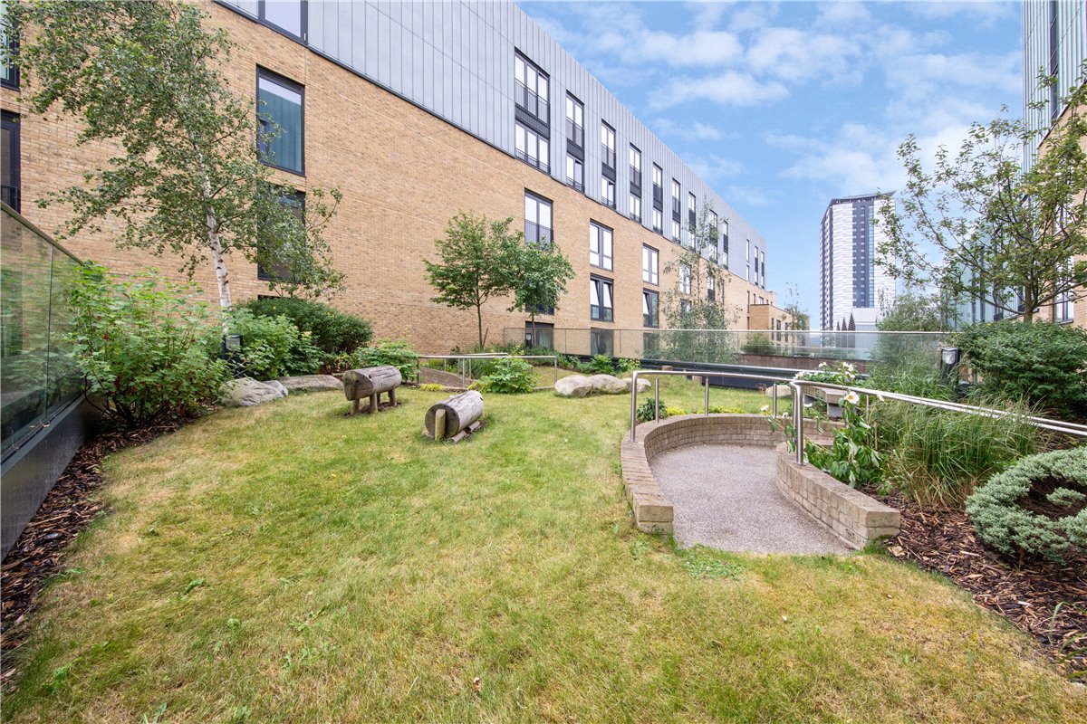 1 bedroom Flat, RAM Quarter, Wandsworth Town, SW18 - Sold, Image 7