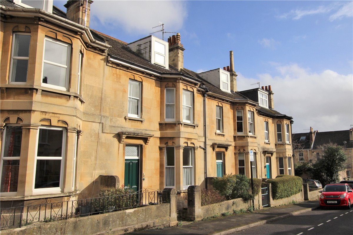 3 bedroom House, Foxcombe Road, Bath, BA1 - Sold