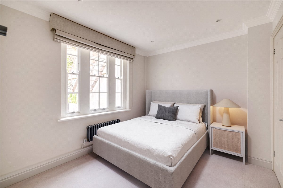 5 bedroom House, Cadogan Place, Belgravia, SW1X - Available, Image 18