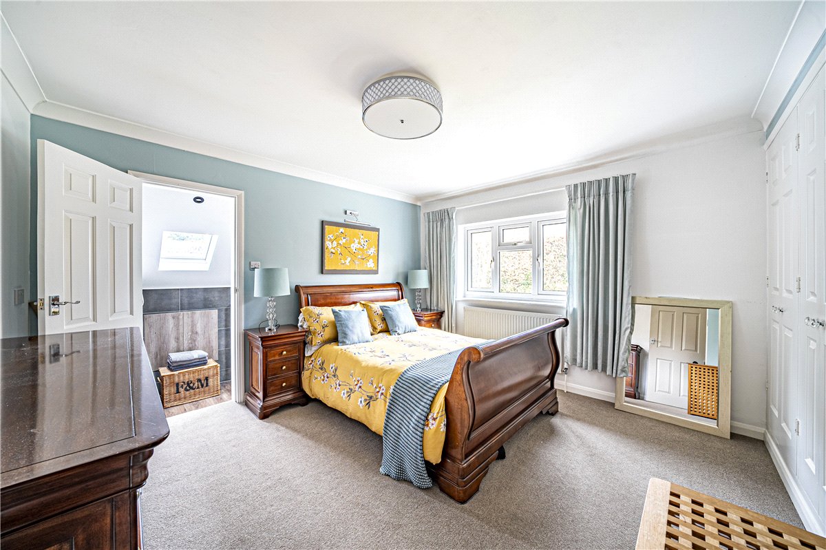 5 bedroom House, High Street, West Meon, GU32 - Available, Image 9